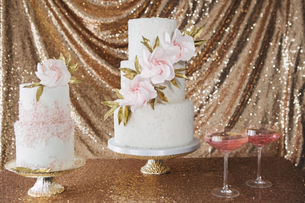Winter Wedding Cake Inspiration, luxury winter wedding cake, elegant winter wedding cake